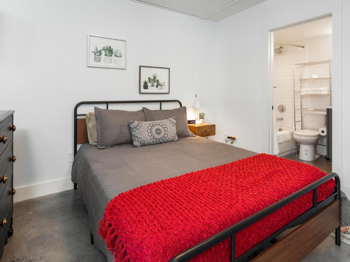 Comfortable Studio With Queen Bed, City Walkable! Apartment แอตแลนตา ภายนอก รูปภาพ